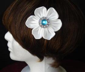 Kanzashi Flower Hair Clip/ Bridesmaid Hair Clip/ Bridal Wear/White/Red/Green /Blue Flower